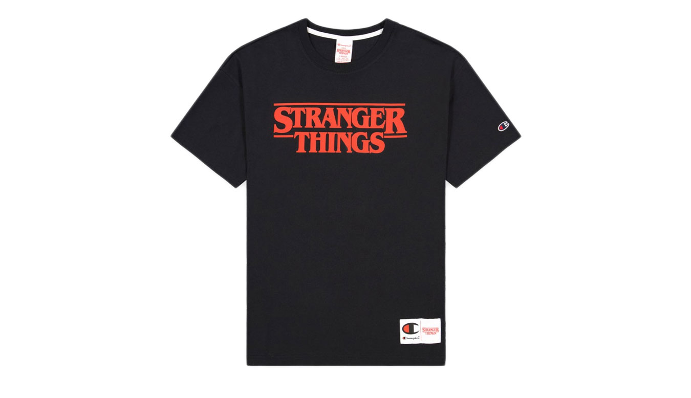 Levně Champion x Stranger Things Men´s T-Shirt - Pánské - Triko Champion - Černé - 217791-KK001