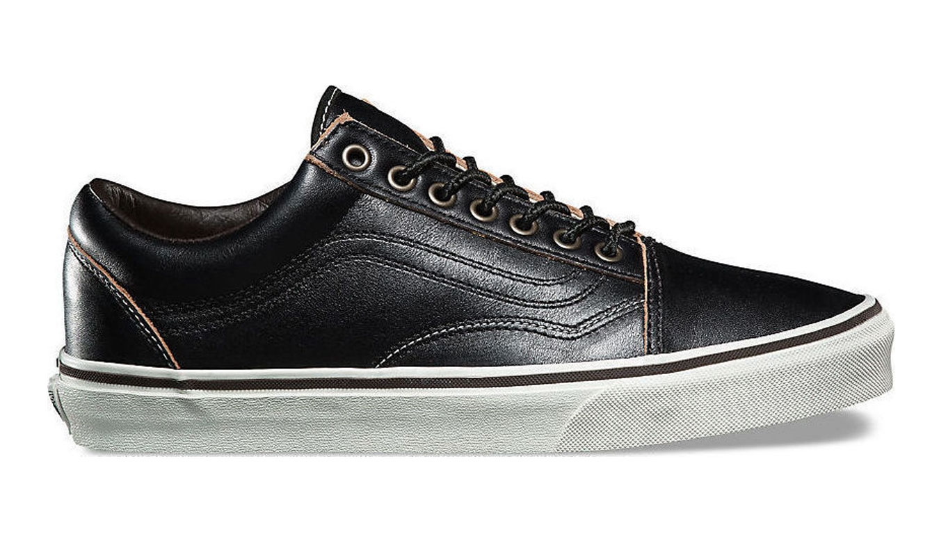 Vans Old Skool All Black Leather - Unisex - Tenisky Vans - Černé - VA38G1OE6 - Velikost: 36
