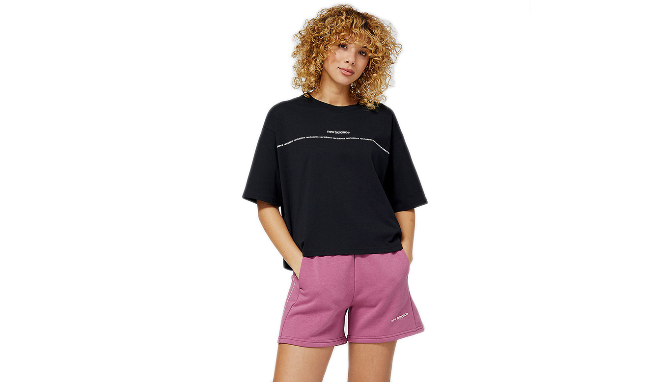 Levně New Balance Essentials Winter Story Tee - Dámské - Triko New Balance - Černé - WT23519BK