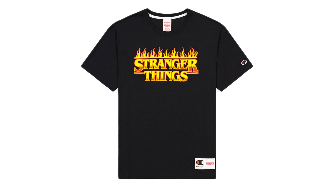 Levně Champion x Stranger Things Men´s T-Shirt - Pánské - Triko Champion - Černé - 217791-KK007