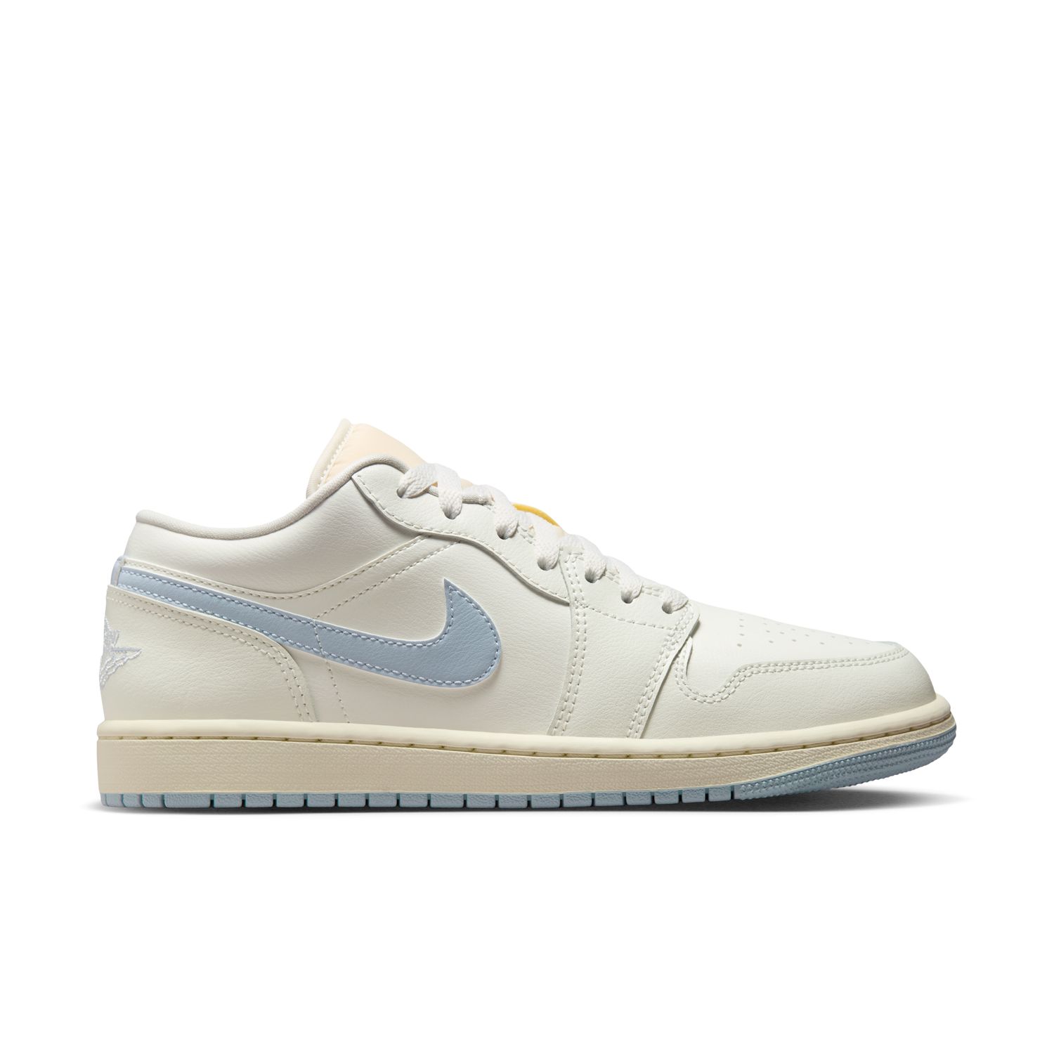 Air Jordan 1 Low "Ghost" Wmns - Dámské - Tenisky Jordan - Bílé - DC0774-106 - Velikost: 39