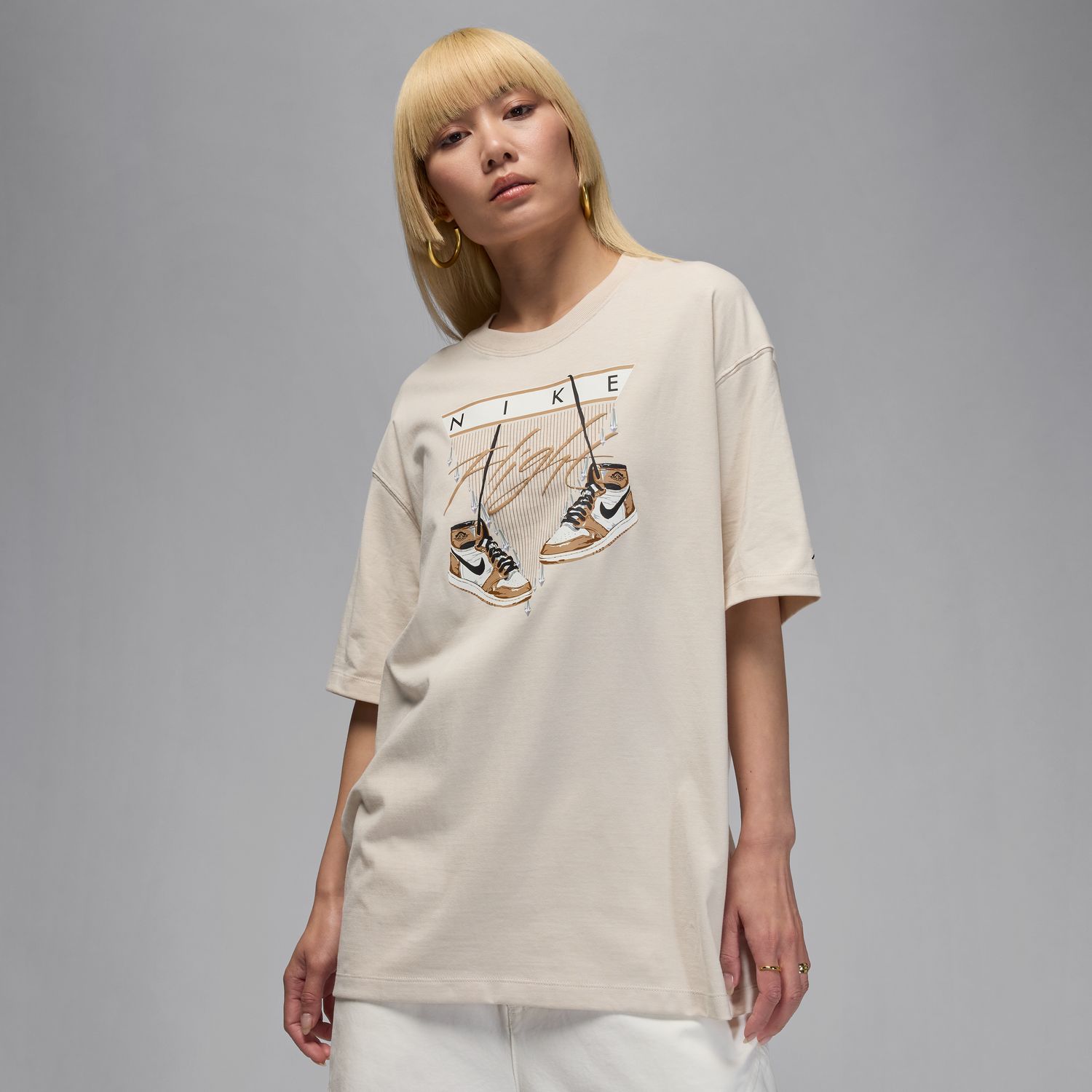 Jordan Flight Wmns Oversized Tee Light Orewood Brown - Dámské - Triko Jordan - Hnědé - DV1411-104 - Velikost: M