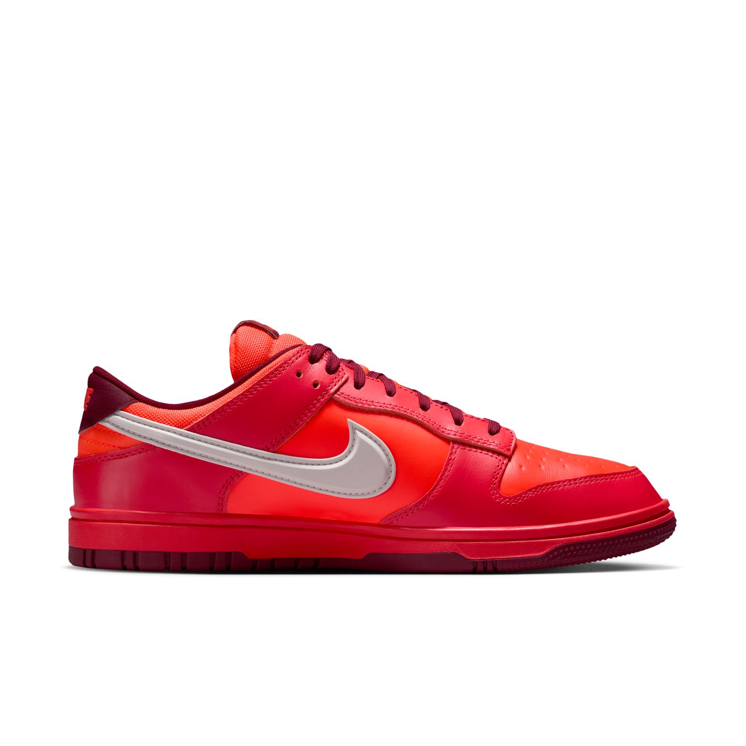 Levně Nike Dunk Low GORE-TEX "Crimson" - Pánské - Tenisky Nike - Oranžové - HQ2053-800