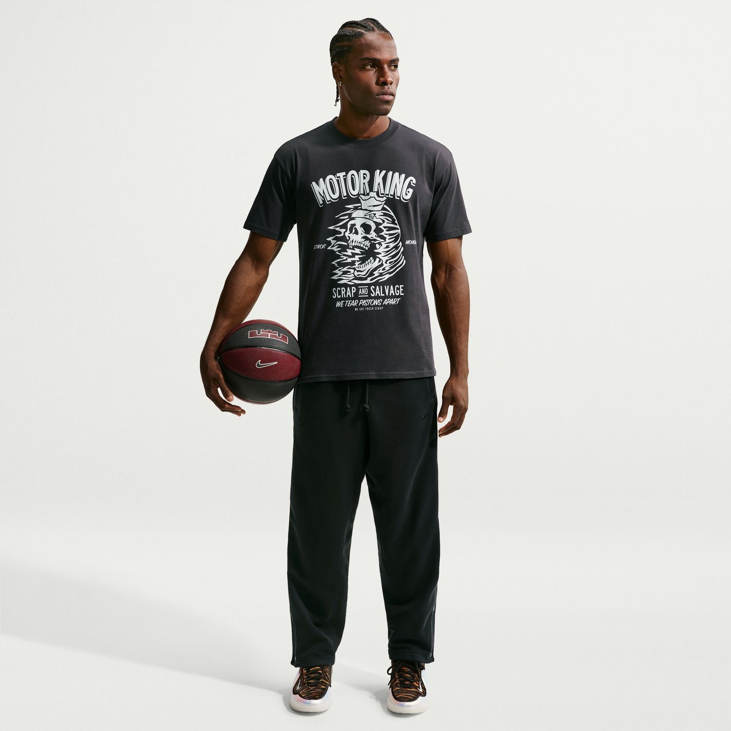 Levně Nike LeBron "Motor King" Basketball Tee Off Noir - Pánské - Triko Nike - Černé - IH8558-045
