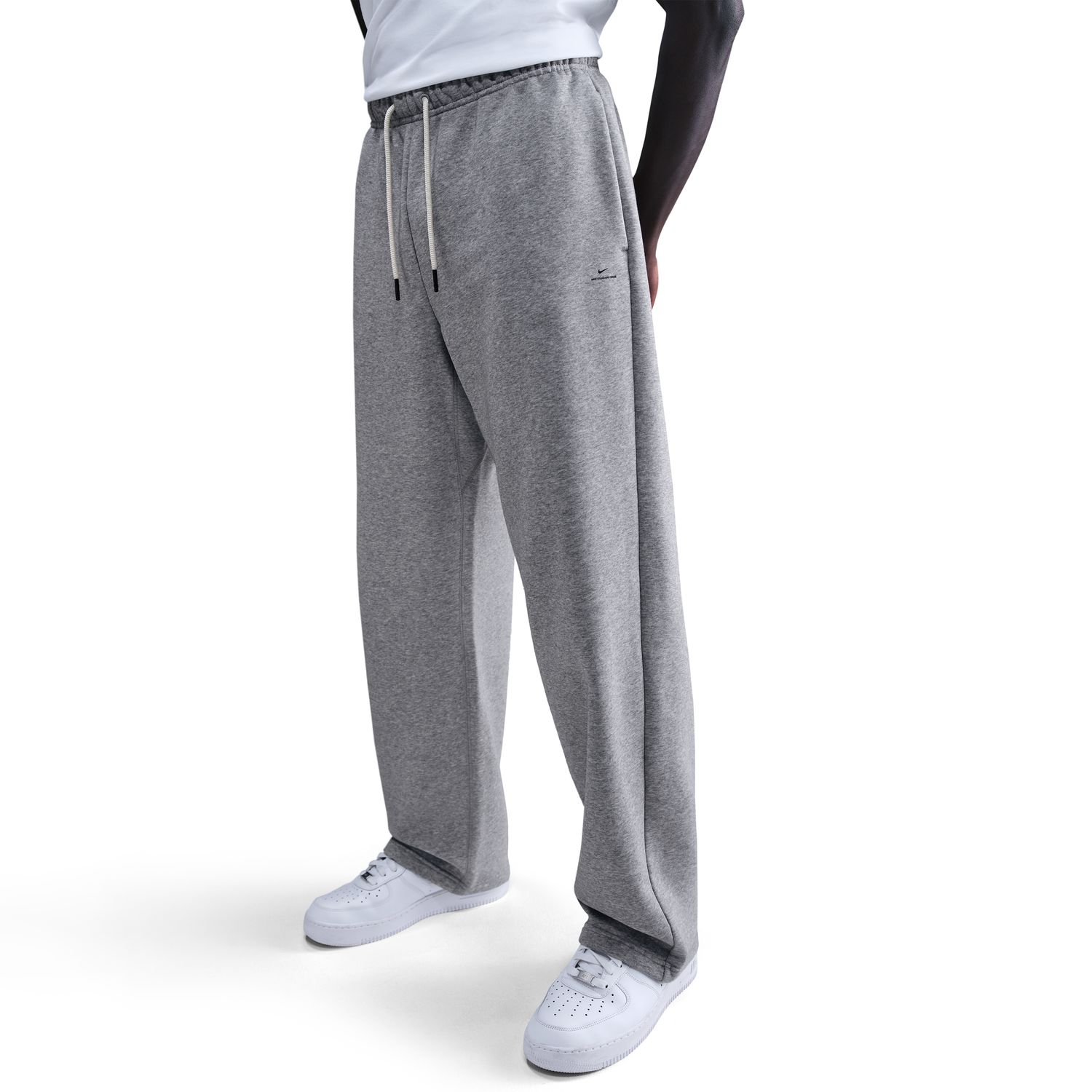 Nike Standard Issue Therma-FIT Brushed Open-Hem Basketball Pants Grey - Pánské - Kalhoty Nike - Šedé - IM6333-063 - Velikost: 2XL