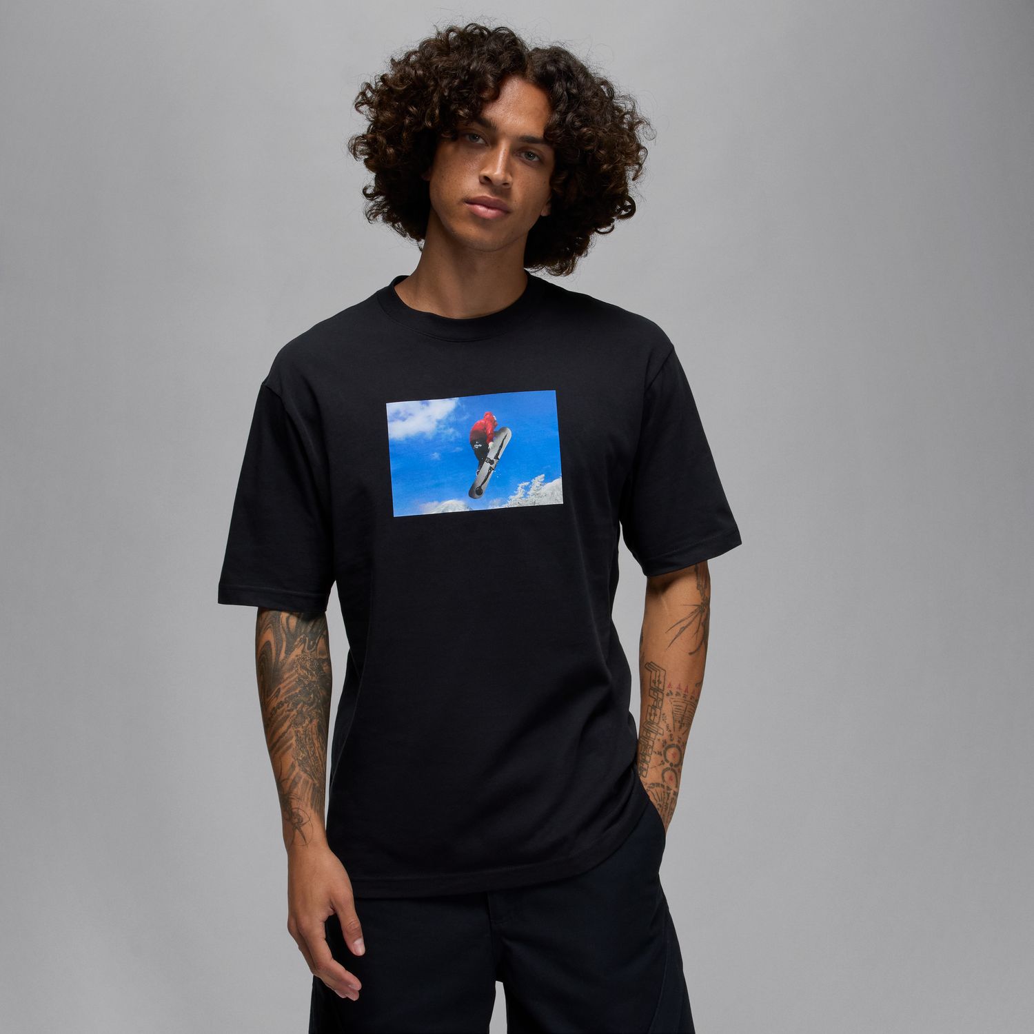 Jordan Flight Graphic Mountainside Tee - Pánské - Triko Jordan - Černé - IM6509-010 - Velikost: 2XL