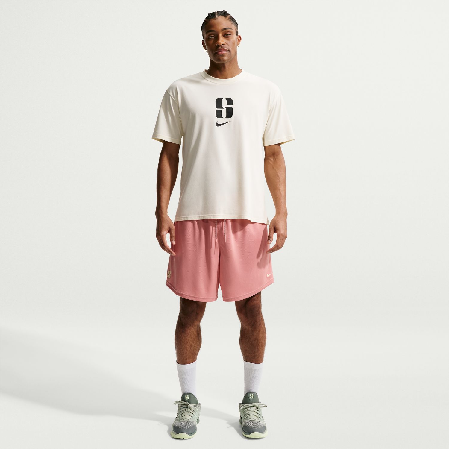 Nike Dri-FIT Sabrina "Put In Work" Tee Coconut Milk - Pánské - Triko Nike - Bílé - IO4238-113 - Velikost: L