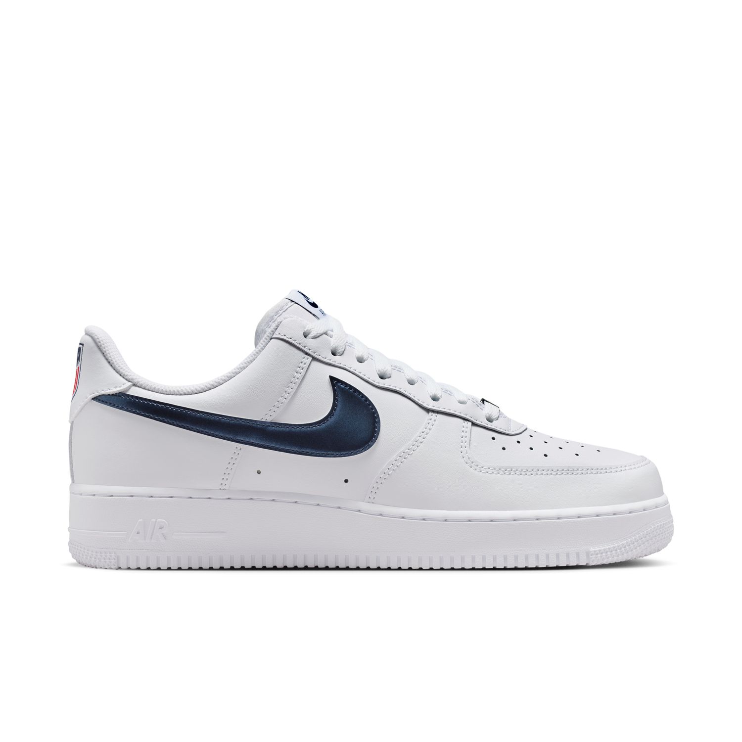 Levně Nike Air Force 1 '07 LV8 "Team USA" - Pánské - Tenisky Nike - Bílé - IQ0407-100