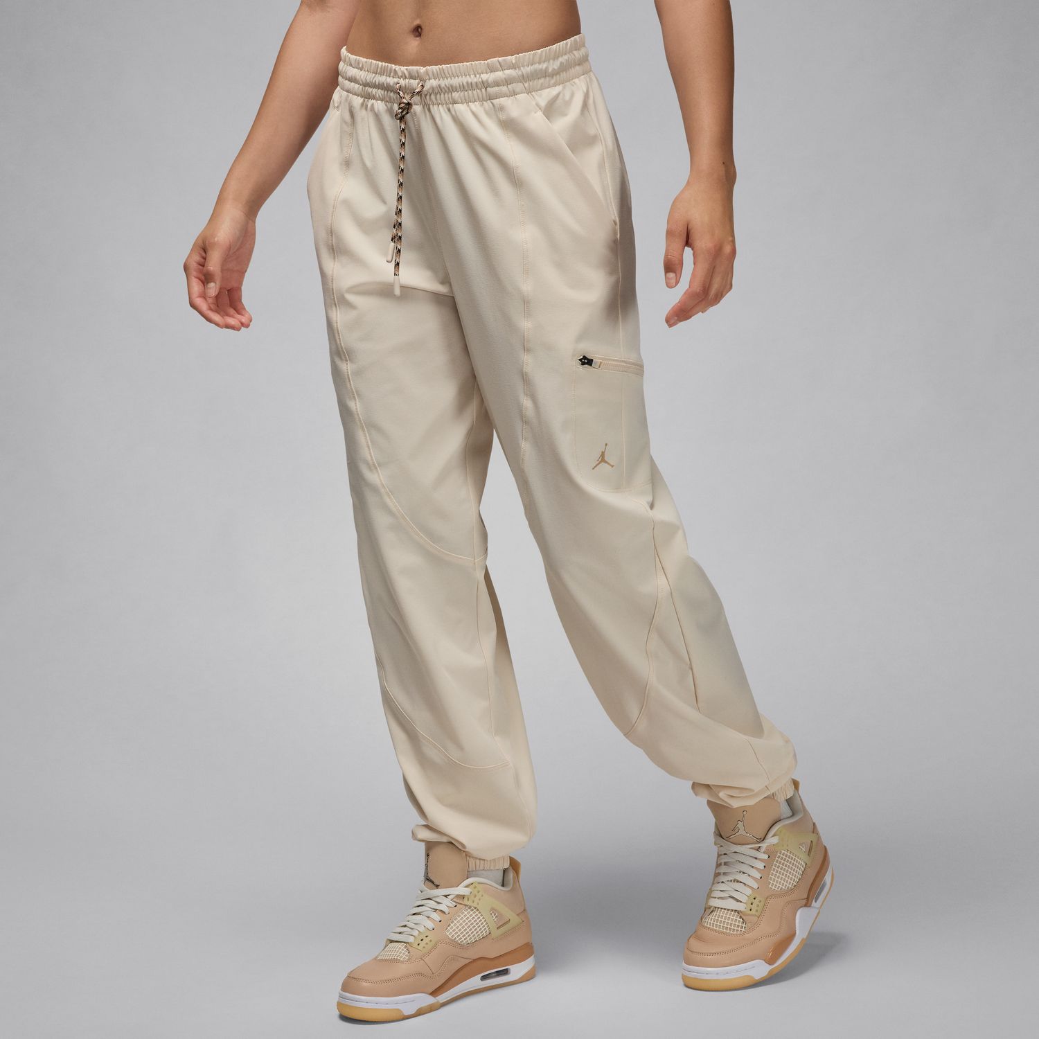 Jordan Sport Wmns Tunnel Pants Legend Light Brown - Dámské - Kalhoty Jordan - Hnědé - FB4659-203 - Velikost: S
