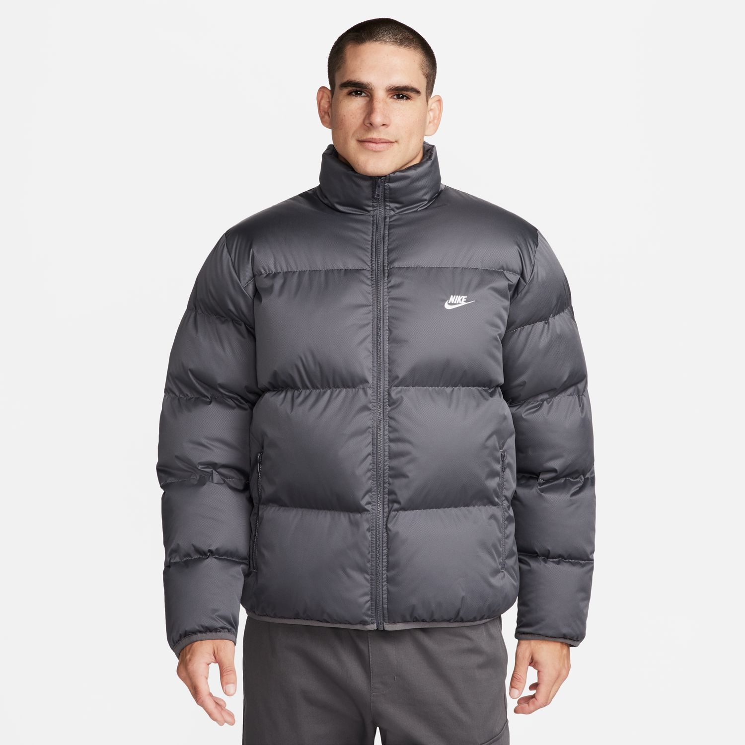 Nike Sportswear Club Puffer Jacket Iron Grey - Pánské - Bunda Nike - Šedé - FB7368-068 - Velikost: 2XL