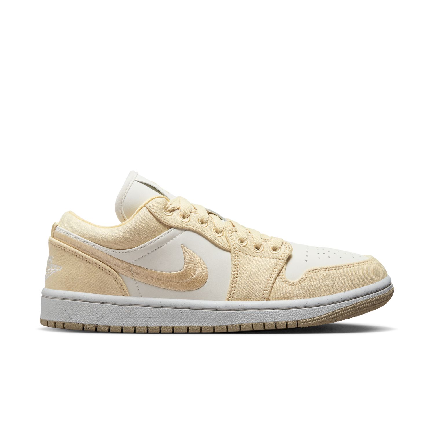 Air Jordan 1 Low SE "Team Gold" Wmns - Dámské - Tenisky Jordan - Žluté - FN3722-701 - Velikost: 38.5