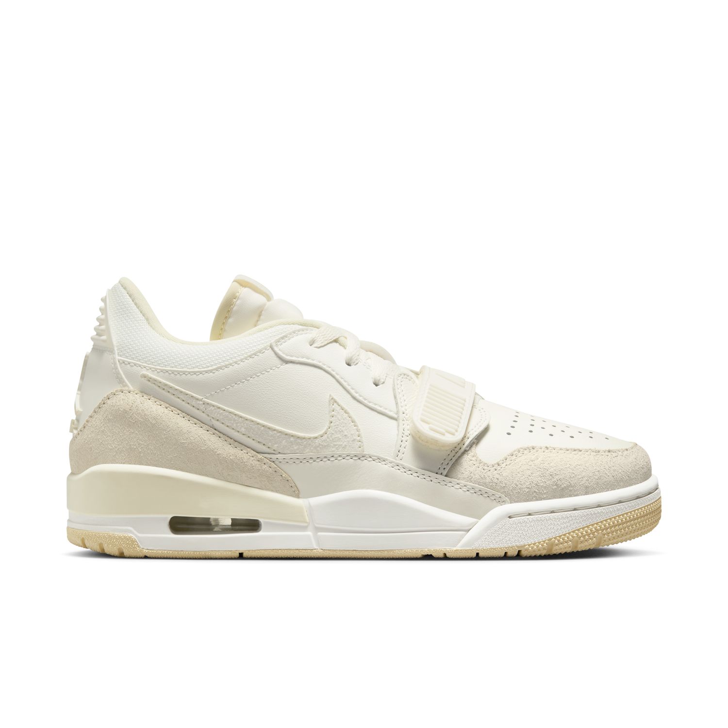 Air Jordan Legacy 312 Low "Coconut Milk" Wmns - Dámské - Tenisky Jordan - Bílé - FQ7827-102 - Velikost: 41