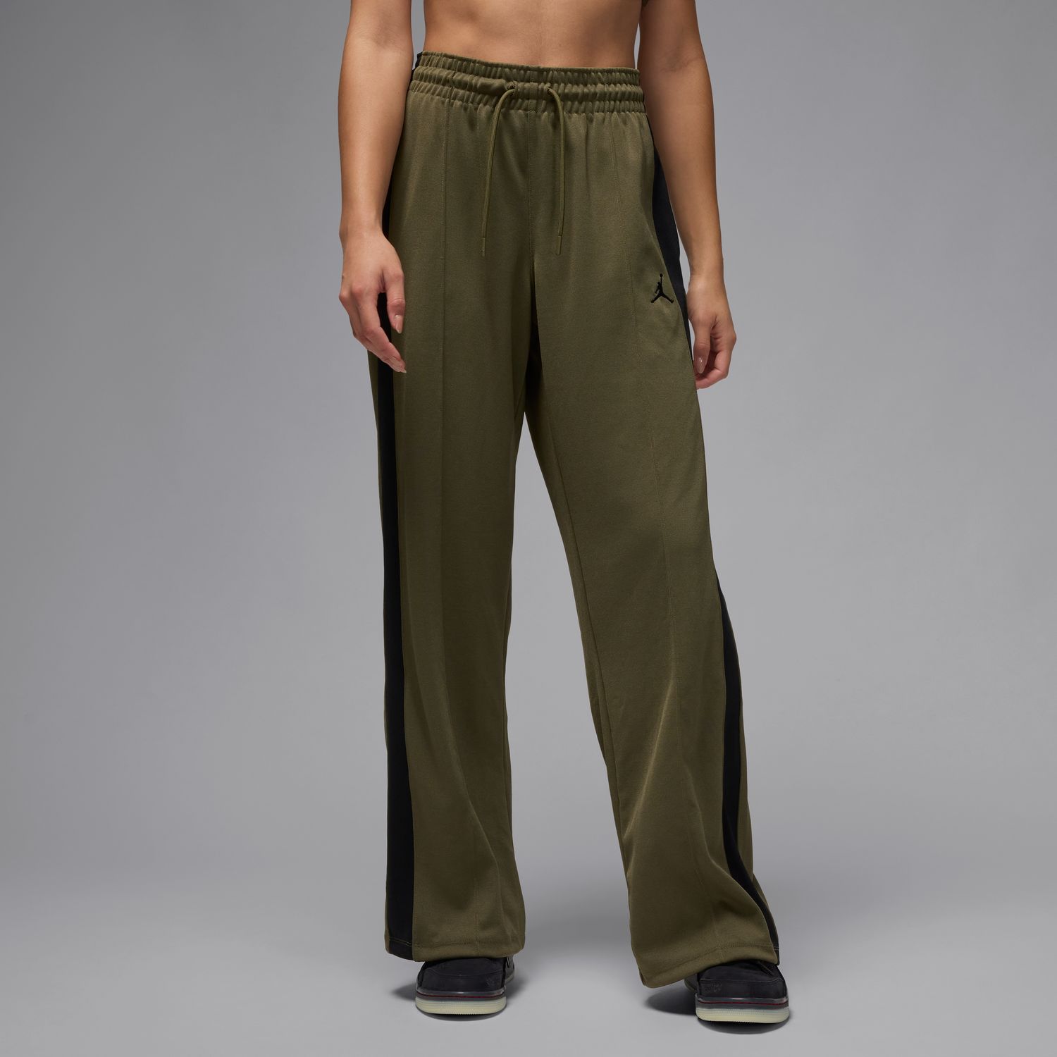 Jordan Wmns Knit Track Pants Medium Olive - Dámské - Kalhoty Jordan - Zelené - FV7101-222 - Velikost: L/T