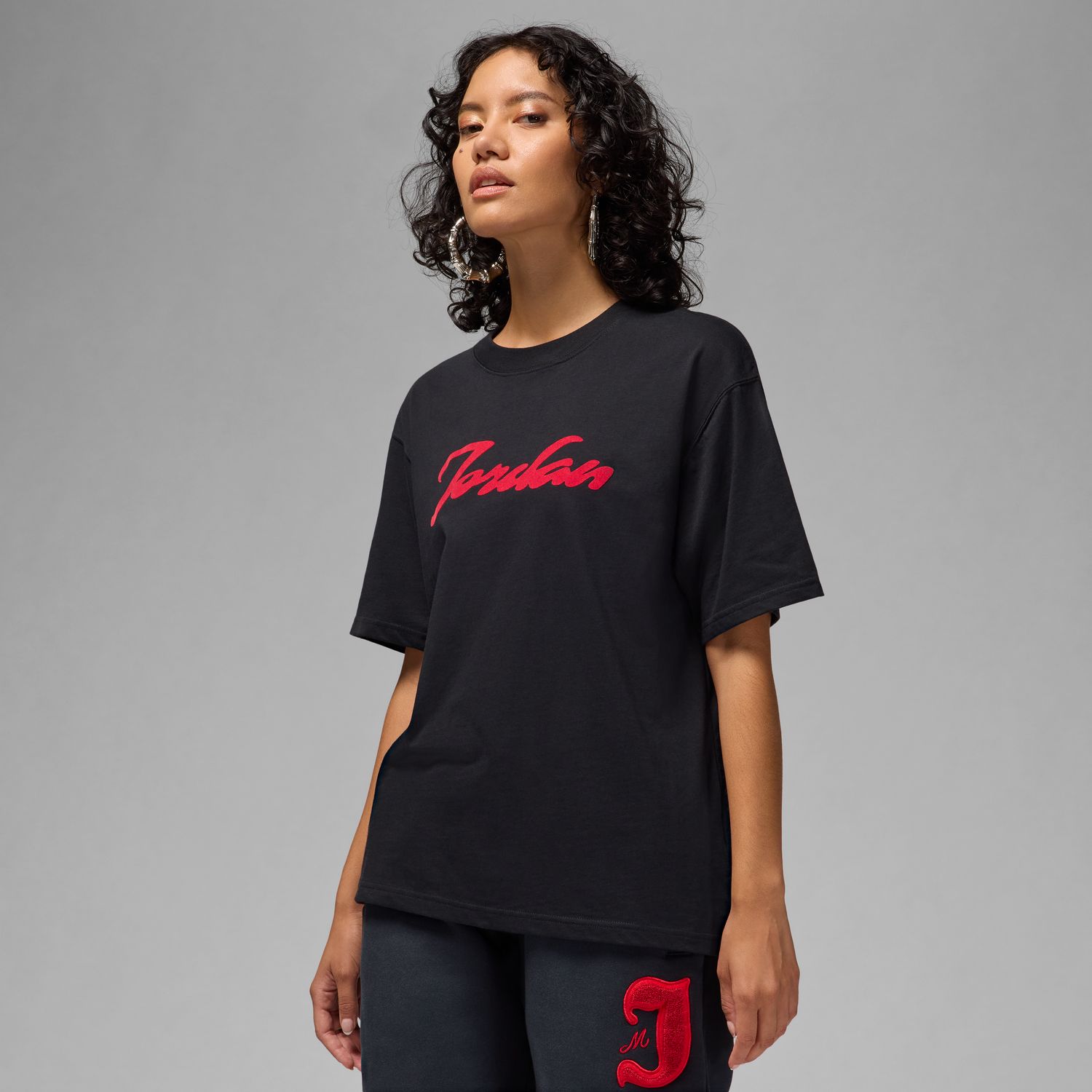 Jordan Wmns Graphic Tee Black - Dámské - Triko Jordan - Černé - FV7200-010 - Velikost: XS
