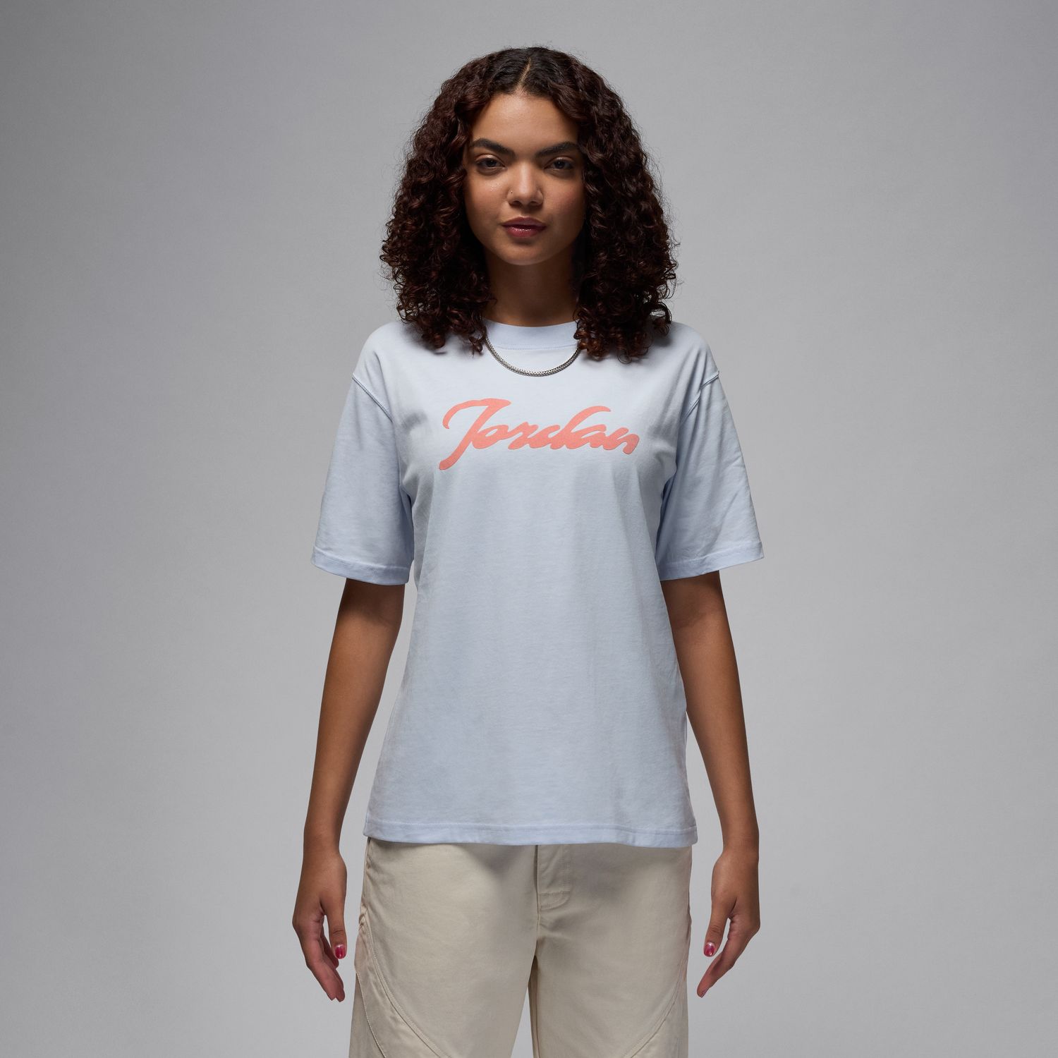 Jordan Wmns Graphic Tee Football Grey - Dámské - Triko Jordan - Šedé - FV7200-085 - Velikost: XS