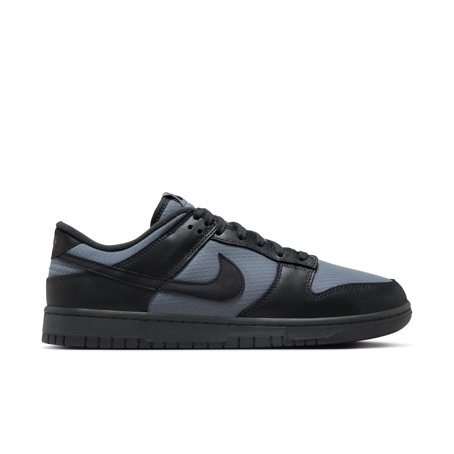 Nike Dunk Low Retro SE "Off Noir Smoke Grey" - Pánské - Tenisky Nike - Černé - FZ3052-001 - Velikost: 40