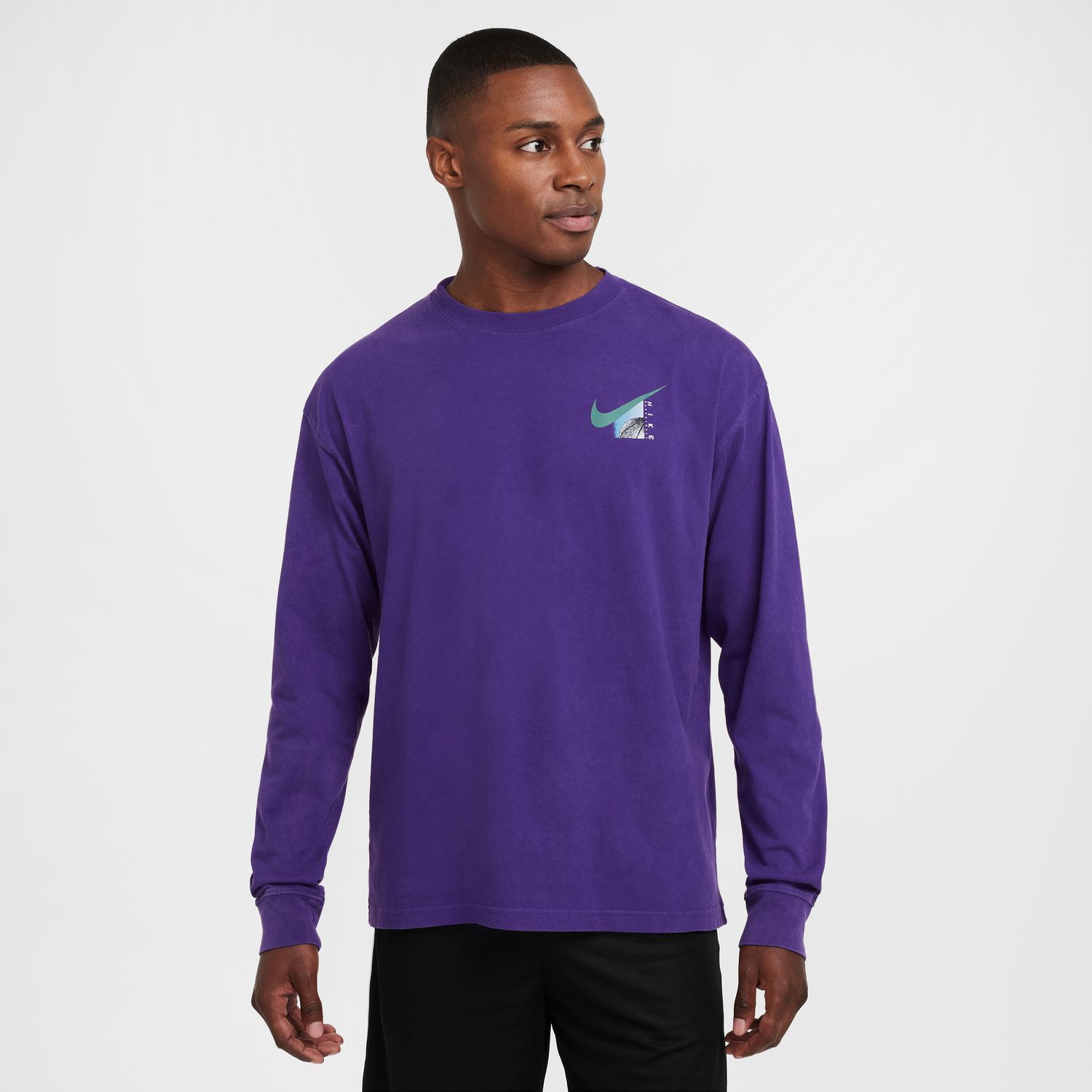 Nike Max90 Long-Sleeve Basketball Tee Field Purple - Pánské - Triko Nike - Fialové - HF6195-504 - Velikost: 2XL