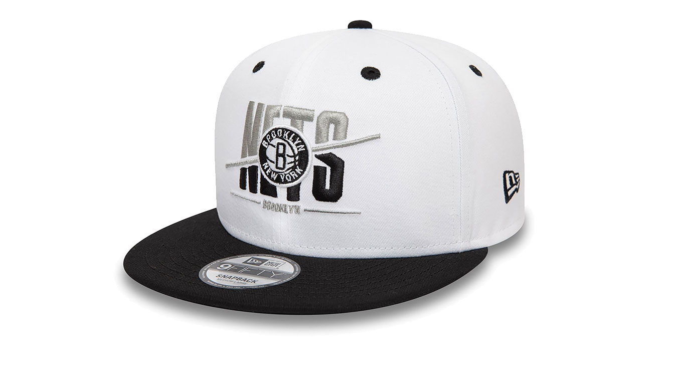 New Era Brooklyn Nets Crown White 9FIFTY Snapback Cap - Unisex - Čepice New Era - Bílé - 60435047 - Velikost: S/M