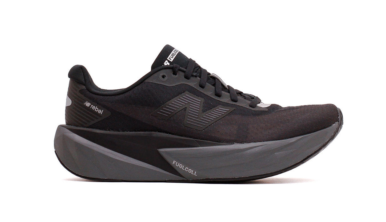 New Balance FuelCell Rebel v5 WFCXLO5 3 - Dámské - Tenisky New Balance - Černé - WFCXLO5 - Velikost: 37.5