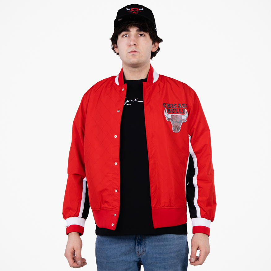 Mitchell & Ness 75th Anniversary Warm Up Jacket Chicago Bulls Red - Pánské - Bunda Mitchell & Ness - Červené - OJBF1201-CBUYYPPPRED1 - Velikost: S