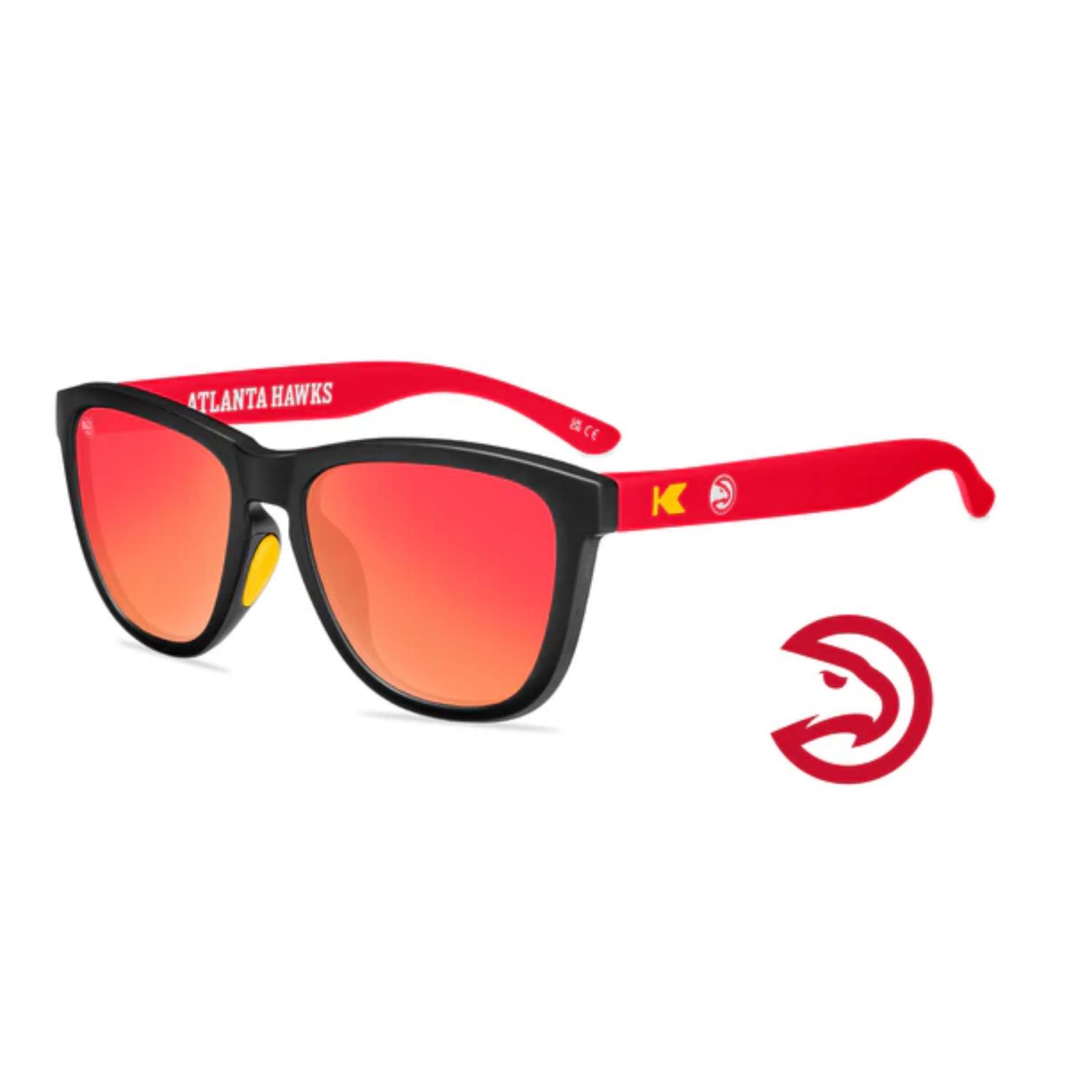 Levně Knockaround NBA Premium Sport Atlanta Hawks Sunglasses - Unisex - Brýle Knockaround - Červené - COLB3204