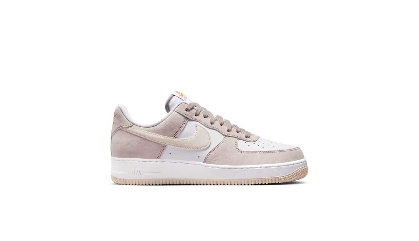 Nike Air Force '07 2352Kč IB3080-001