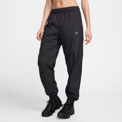 Nike Sportswear Classic Wovens Wmns UV Protection Mid-Rise Loose Joggers - Černé - Kalhoty