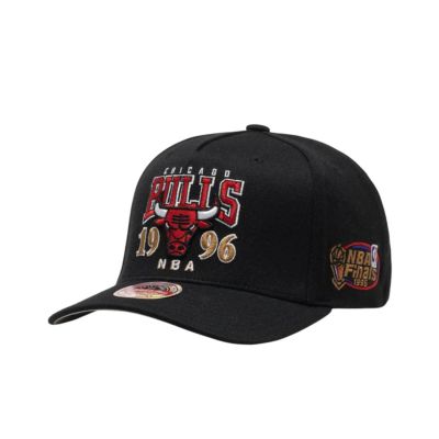 Mitchell & Ness NBA Championship Classic Red Bulls 1996 Cap - Černé - Kšiltovka