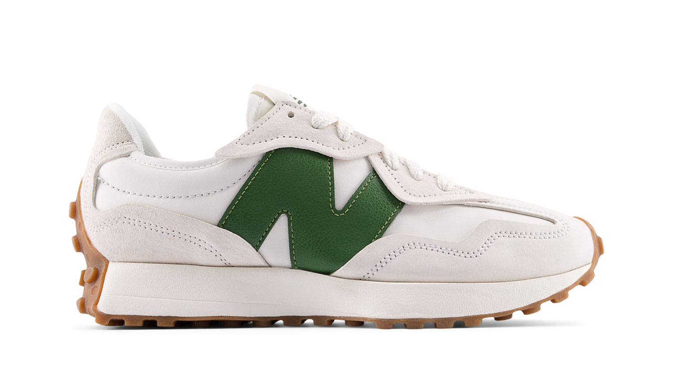 Levně New Balance U327WKN 7.5 - Pánské - Tenisky New Balance - Hnědé - U327WKN