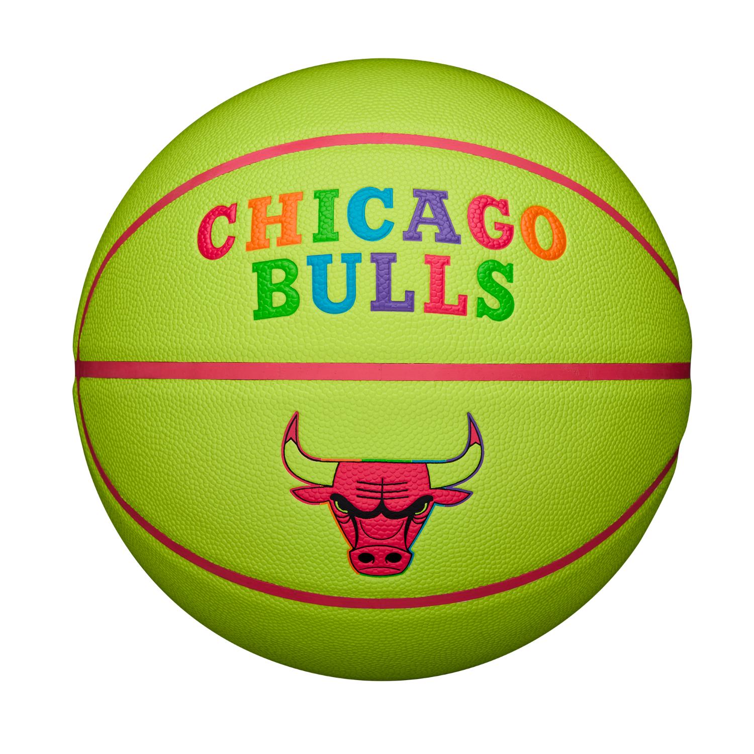 Levně Wilson NBA Team Neon Basketball Chicago Bulls 7 - Unisex - Míč Wilson - Žluté - WZ4037402XB7